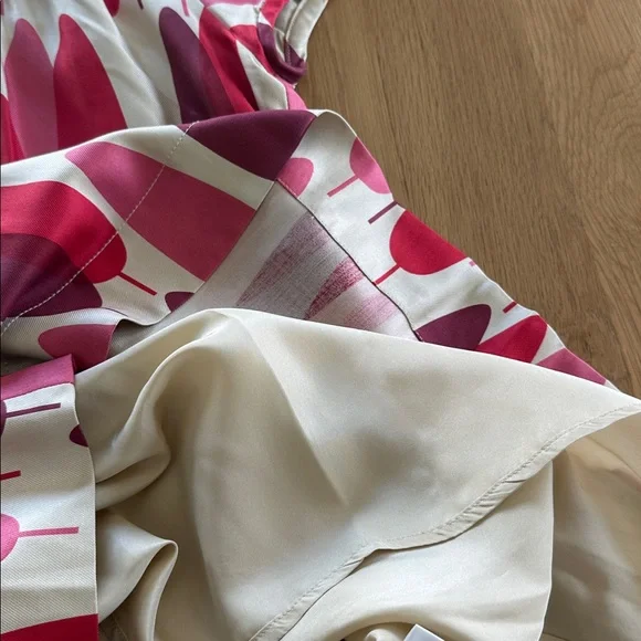 Orla Kiely Silk Trees Dress in Red, Pink, Maroon and Cream Size 3 - Picture 7 of 12